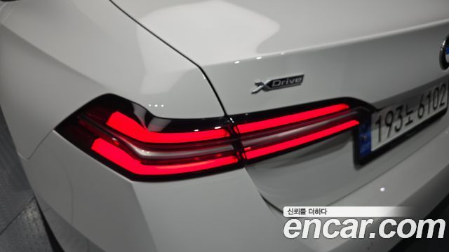 BMW 5-Series 530i xDrive M Sport