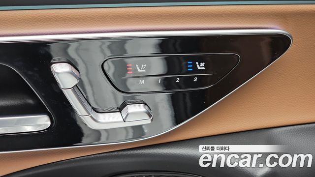 Mercedes-Benz E-Class E200 Avantgarde