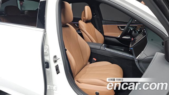 Mercedes-Benz E-Class E200 Avantgarde