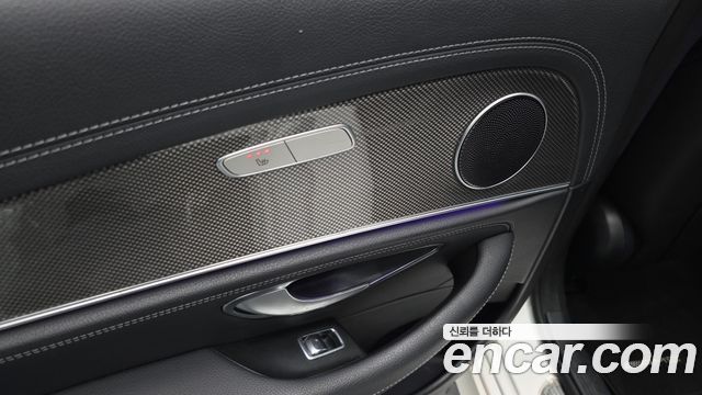 Mercedes-Benz E-Class E300 4MATIC AMG Line