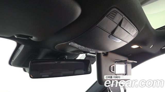Mercedes-Benz E-Class E300 4MATIC AMG Line