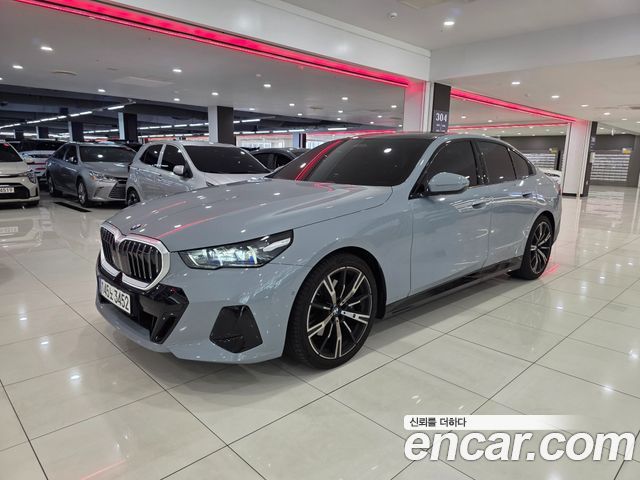 BMW 5-Series 530i xDrive M Sport
