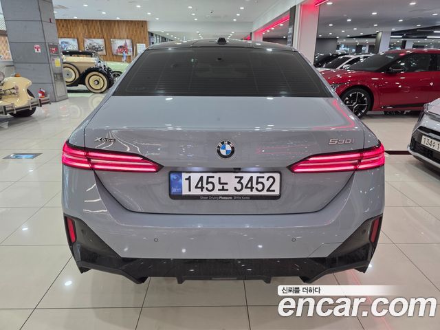 BMW 5-Series 530i xDrive M Sport