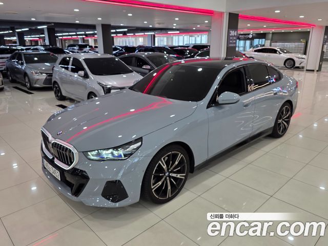 BMW 5-Series 530i xDrive M Sport