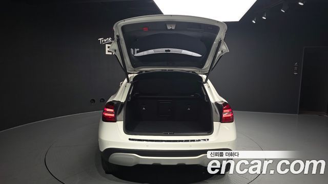 Mercedes-Benz GLA-Class GLA220