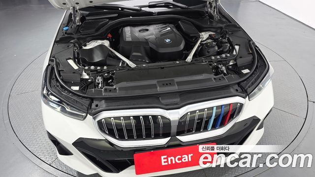 BMW 5-Series 520i M Sport