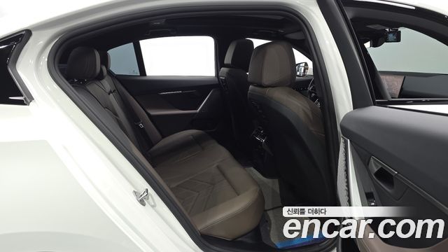 BMW 5-Series 520i M Sport