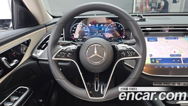 Mercedes-Benz E-Class E200 Avantgarde