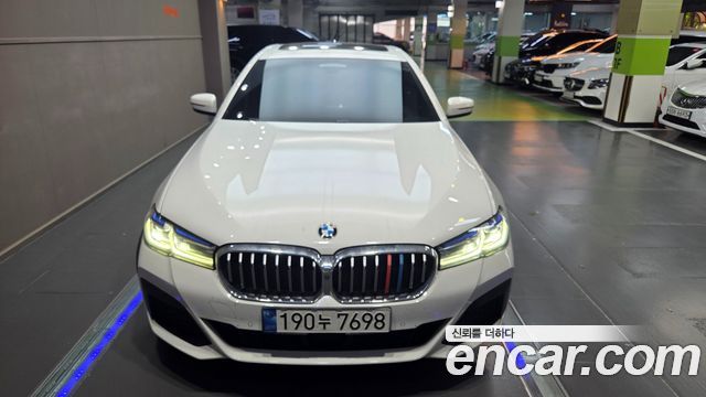 BMW 5-Series 530e M Sport