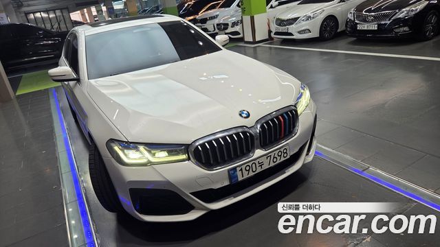 BMW 5-Series 530e M Sport