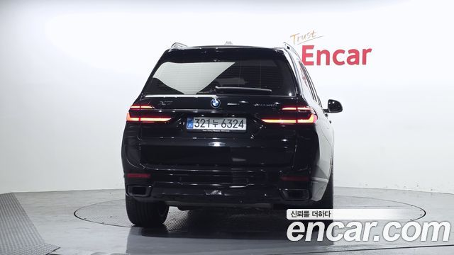 BMW X7 xDrive 40i Design Pure Excellence 7-Seater