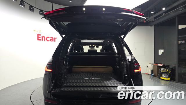 BMW X7 xDrive 40i Design Pure Excellence 7-Seater