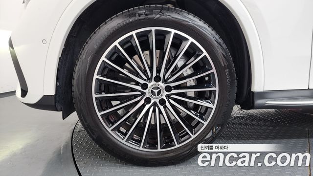 Mercedes-Benz GLC-Class GLC300 4MATIC Coupe