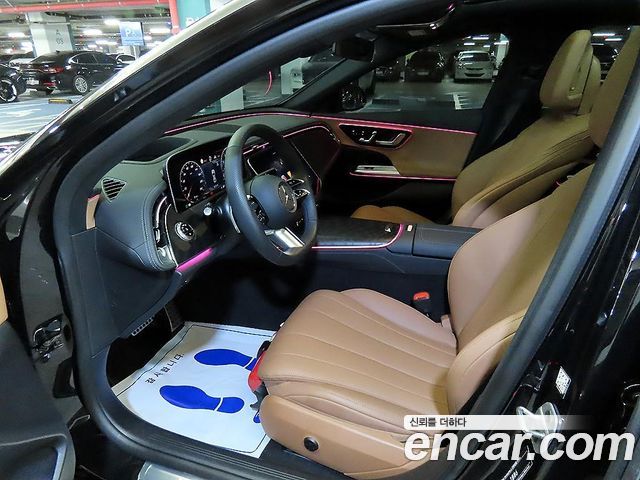 Mercedes-Benz E-Class E200 AMG Line