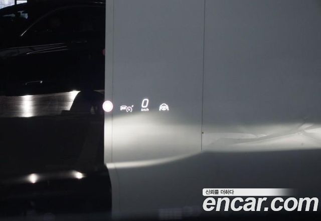 Mercedes-Benz E-Class E200 AMG Line
