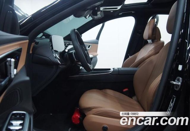 Mercedes-Benz E-Class E200 AMG Line
