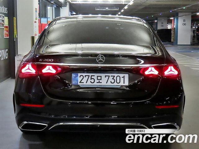 Mercedes-Benz E-Class E200 AMG Line