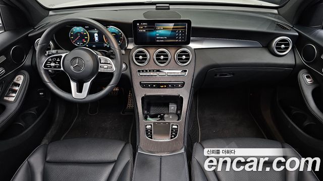 Mercedes-Benz GLC-Class GCL300 4MATIC Coupe