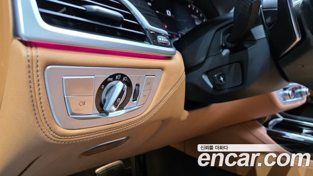 BMW 7-Series 740Li xDrive M Sport Package