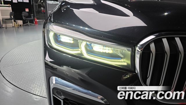 BMW 7-Series 740Li xDrive M Sport Package