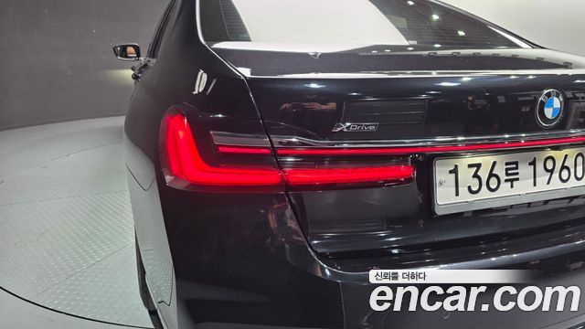 BMW 7-Series 740Li xDrive M Sport Package
