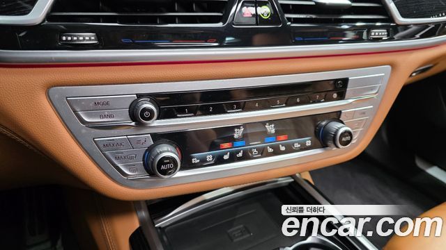 BMW 7-Series 740Li xDrive M Sport Package