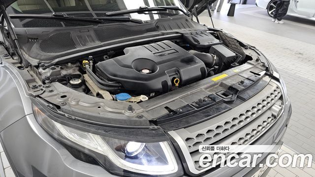 Land Rover Range Rover Evoque 2.0 TD4 SE