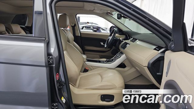 Land Rover Range Rover Evoque 2.0 TD4 SE