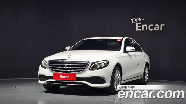 Mercedes-Benz E-Class E220d 4MATIC Exclusive