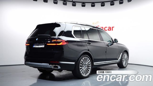 BMW X7 xDrive 40i Design Pure Excellence 7-Seater