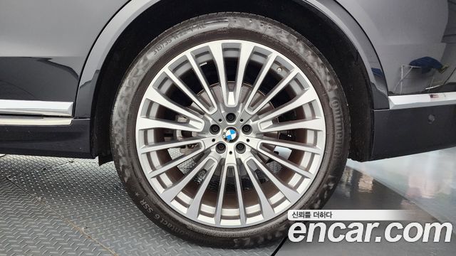 BMW X7 xDrive 40i Design Pure Excellence 7-Seater