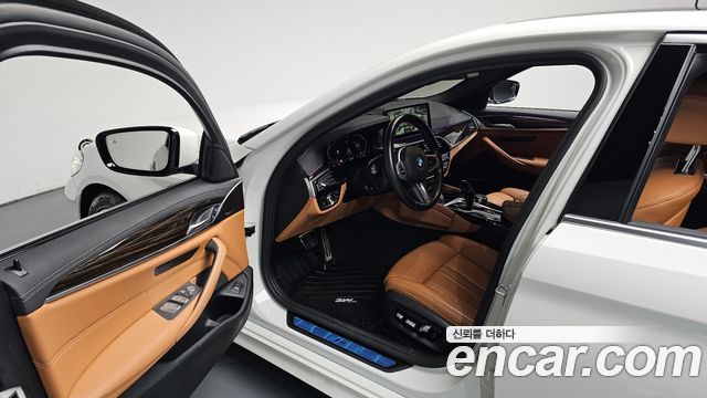 BMW 5-Series 520i M Sport