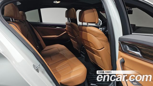 BMW 5-Series 520i M Sport