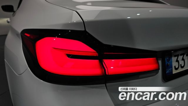 BMW 5-Series 520i M Sport