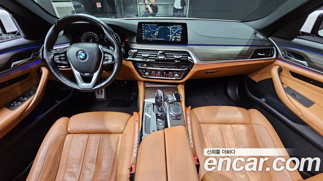 BMW 5-Series 520d M Sport Package Plus