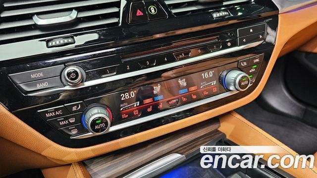 BMW 5-Series 520d M Sport Package Plus