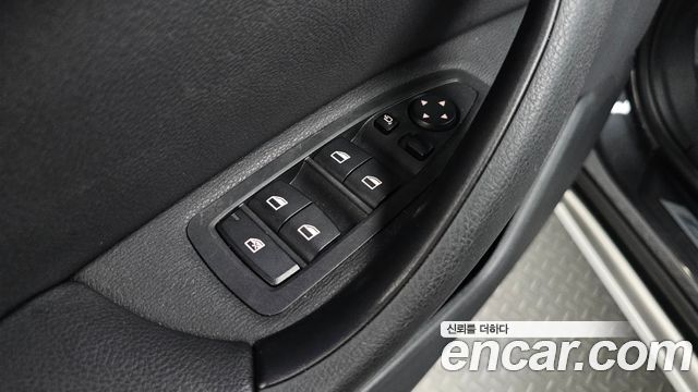 BMW X1 xDrive 20i xLine