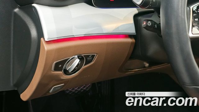 Mercedes-Benz E-Class E250 Avantgarde