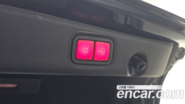 Mercedes-Benz E-Class E250 Avantgarde
