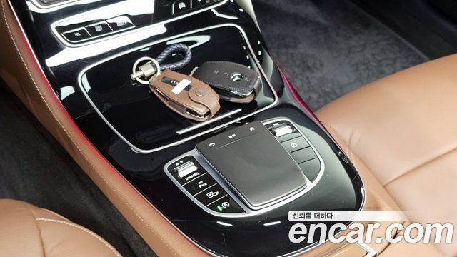Mercedes-Benz E-Class E250 Avantgarde