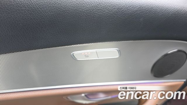 Mercedes-Benz E-Class E220d Avantgarde