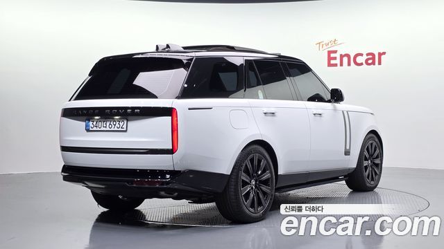 Land Rover Range Rover P550E AB