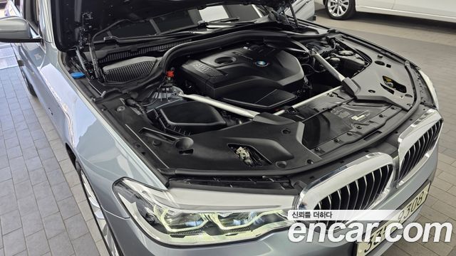 BMW 5-Series 530i Luxury Plus
