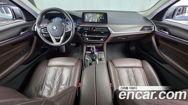 BMW 5-Series 530i Luxury Plus