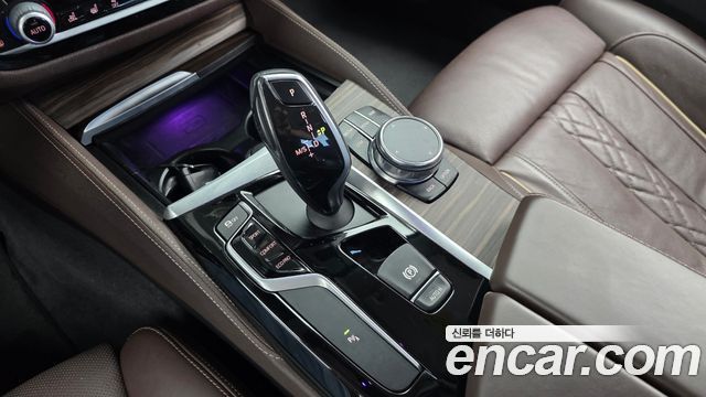 BMW 5-Series 530i Luxury Plus