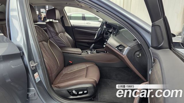 BMW 5-Series 530i Luxury Plus