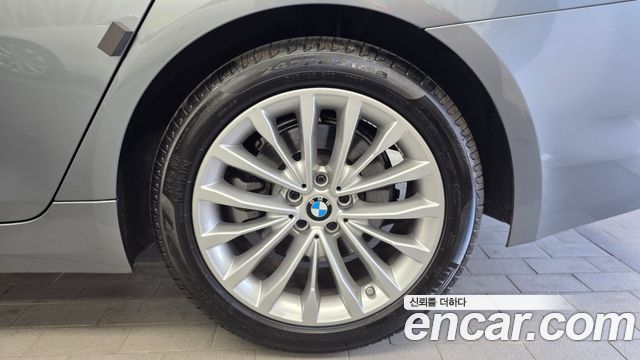 BMW 5-Series 530i Luxury Plus