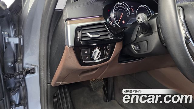 BMW 5-Series 530i Luxury Plus