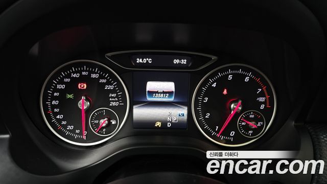 Mercedes-Benz A-Class A200