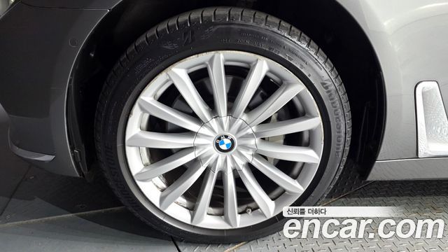 BMW 7-Series 730Ld xDrive